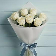 Букет 7 Белых роз Эдлесс Лав в Заводоуковске