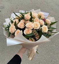 Букет Кремовые розы Латте в Заводоуковске