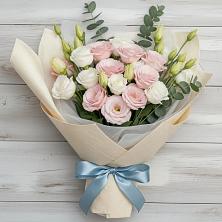 Букет цветов из:  Лизиантусы в Заводоуковске